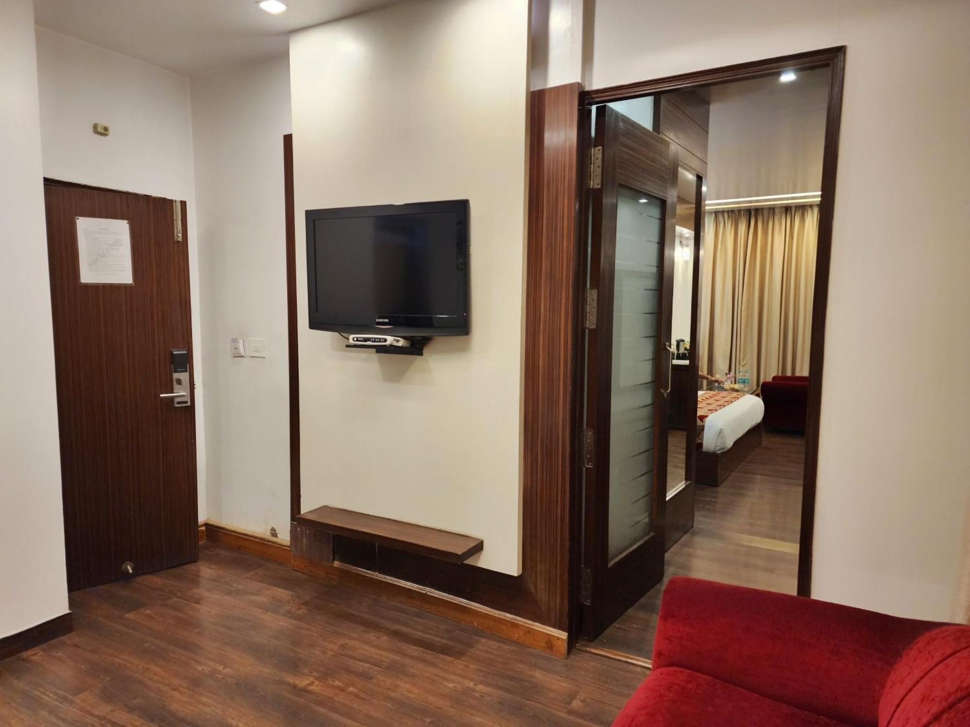 Hotel Surya Shimla Extérieur photo