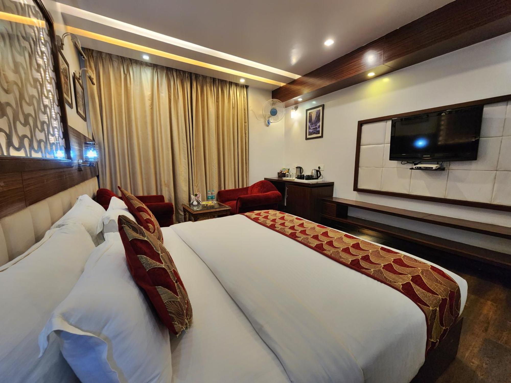 Hotel Surya Shimla Extérieur photo