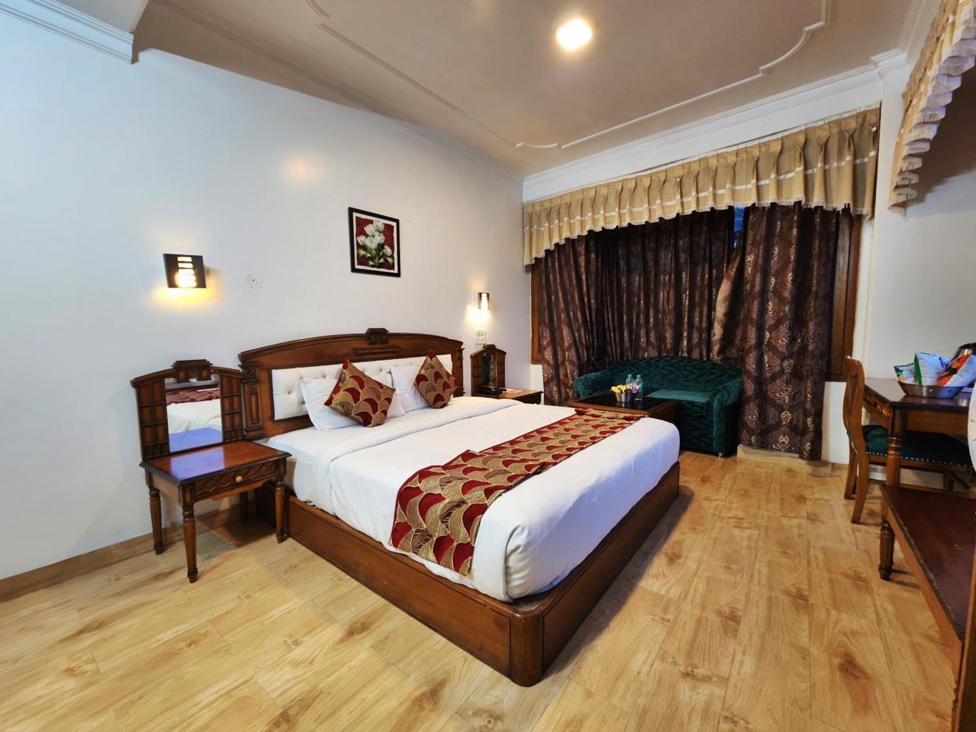 Hotel Surya Shimla Extérieur photo