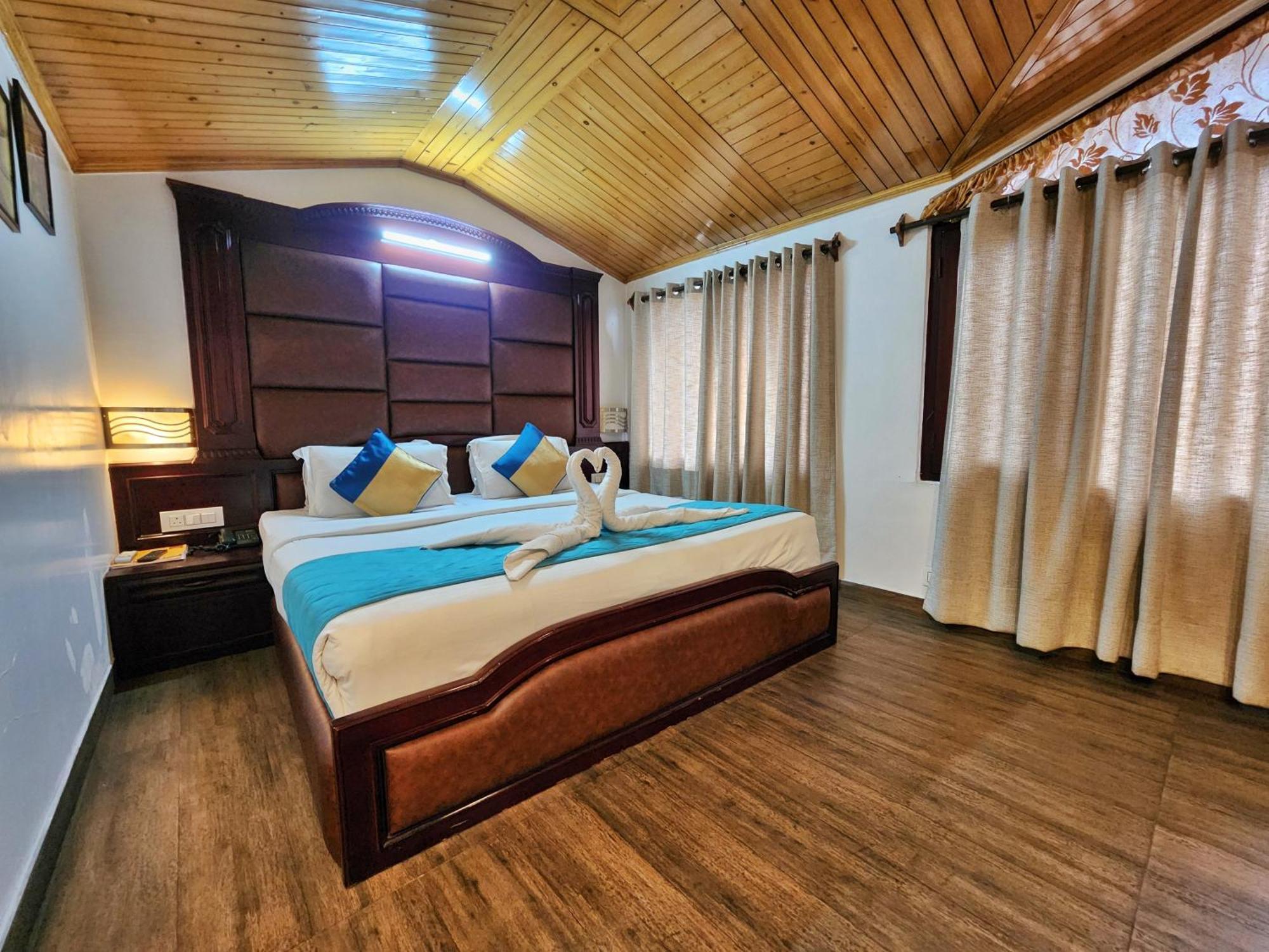 Hotel Surya Shimla Extérieur photo