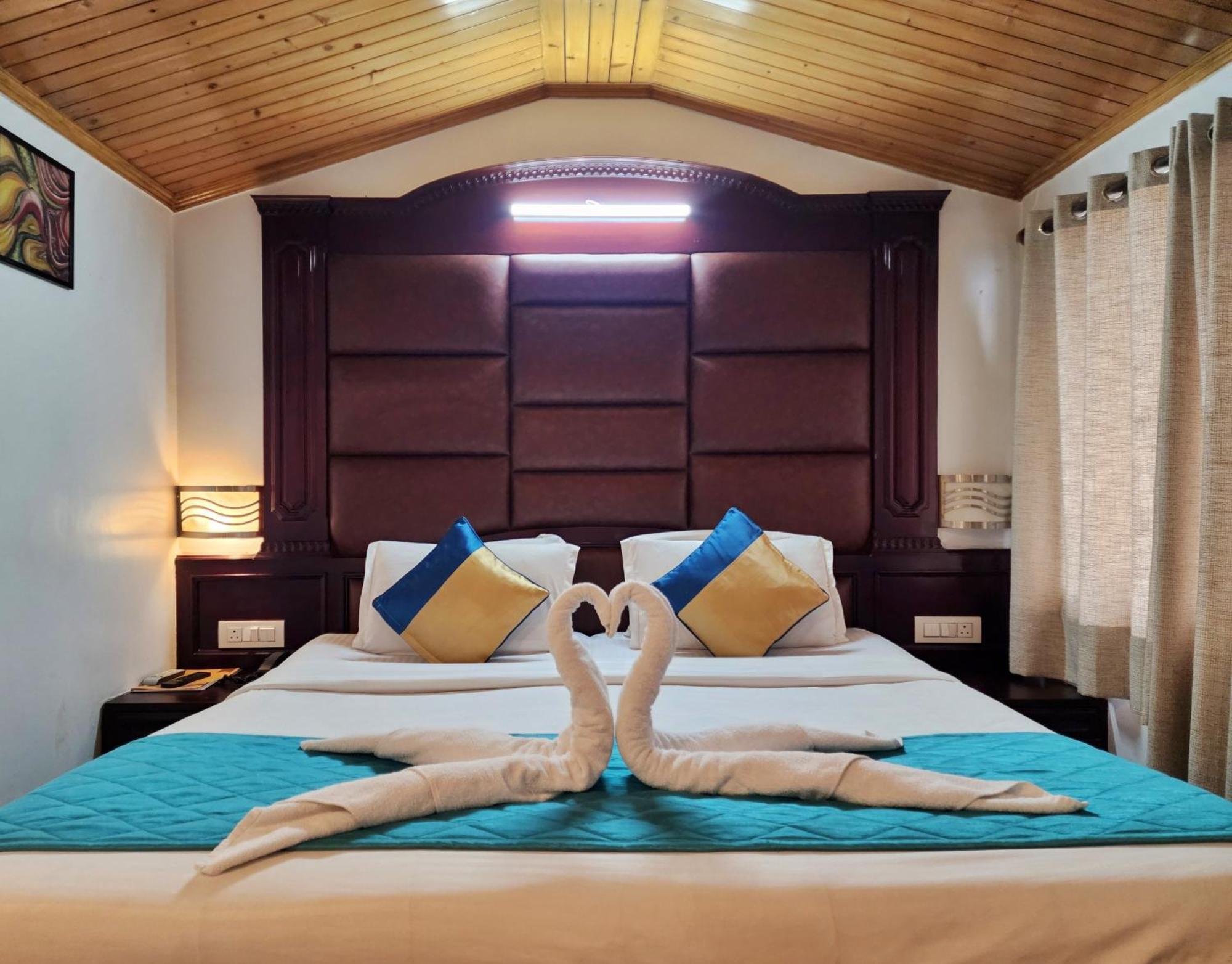 Hotel Surya Shimla Extérieur photo