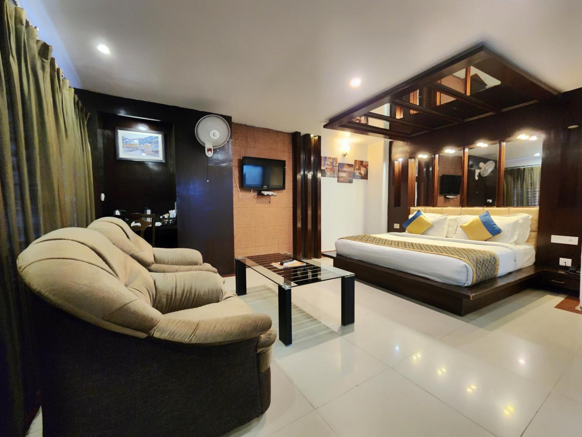 Hotel Surya Shimla Extérieur photo