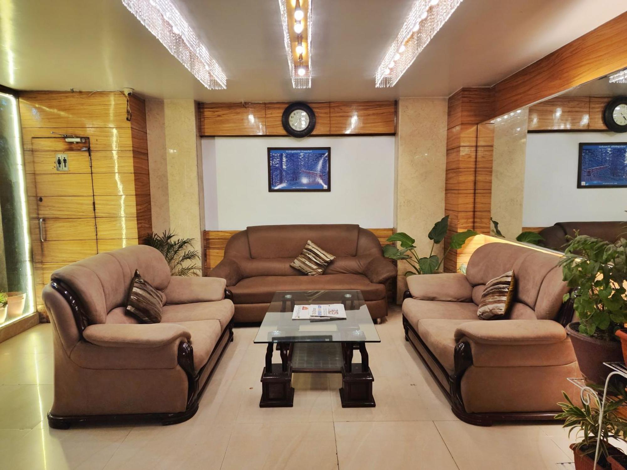 Hotel Surya Shimla Extérieur photo